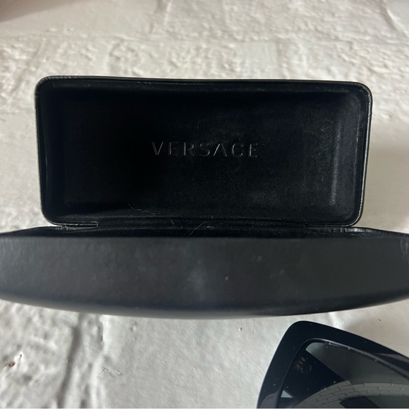 Versace Mod-4384-B Black Sunglasses - Picture 12 of 15